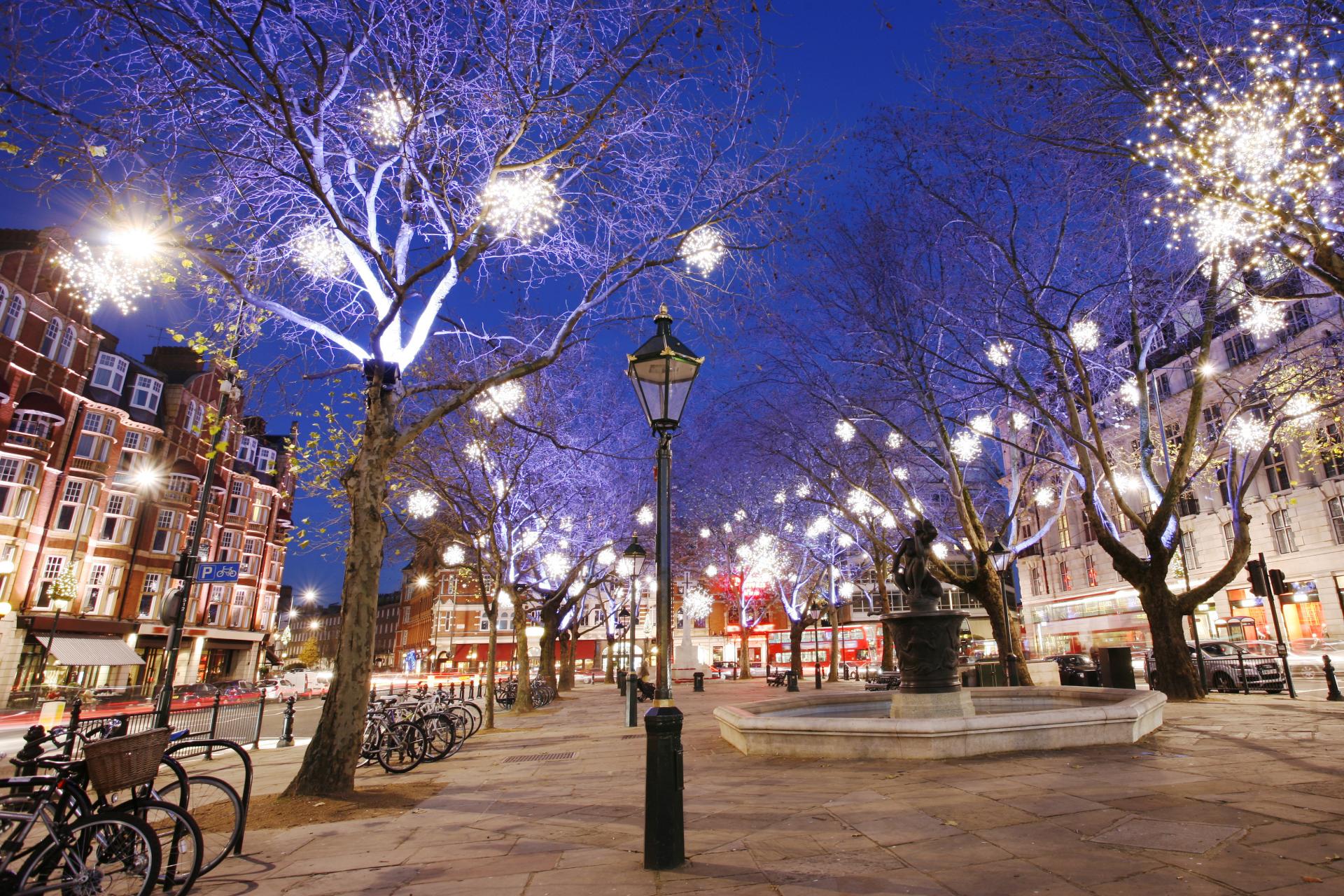 London's Unmissable, Dazzling Christmas Lights